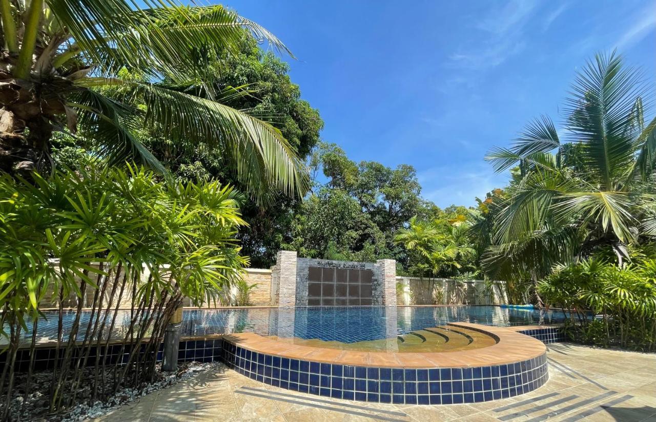 Relax And Rejuvenate In Rayong! Villa Buitenkant foto